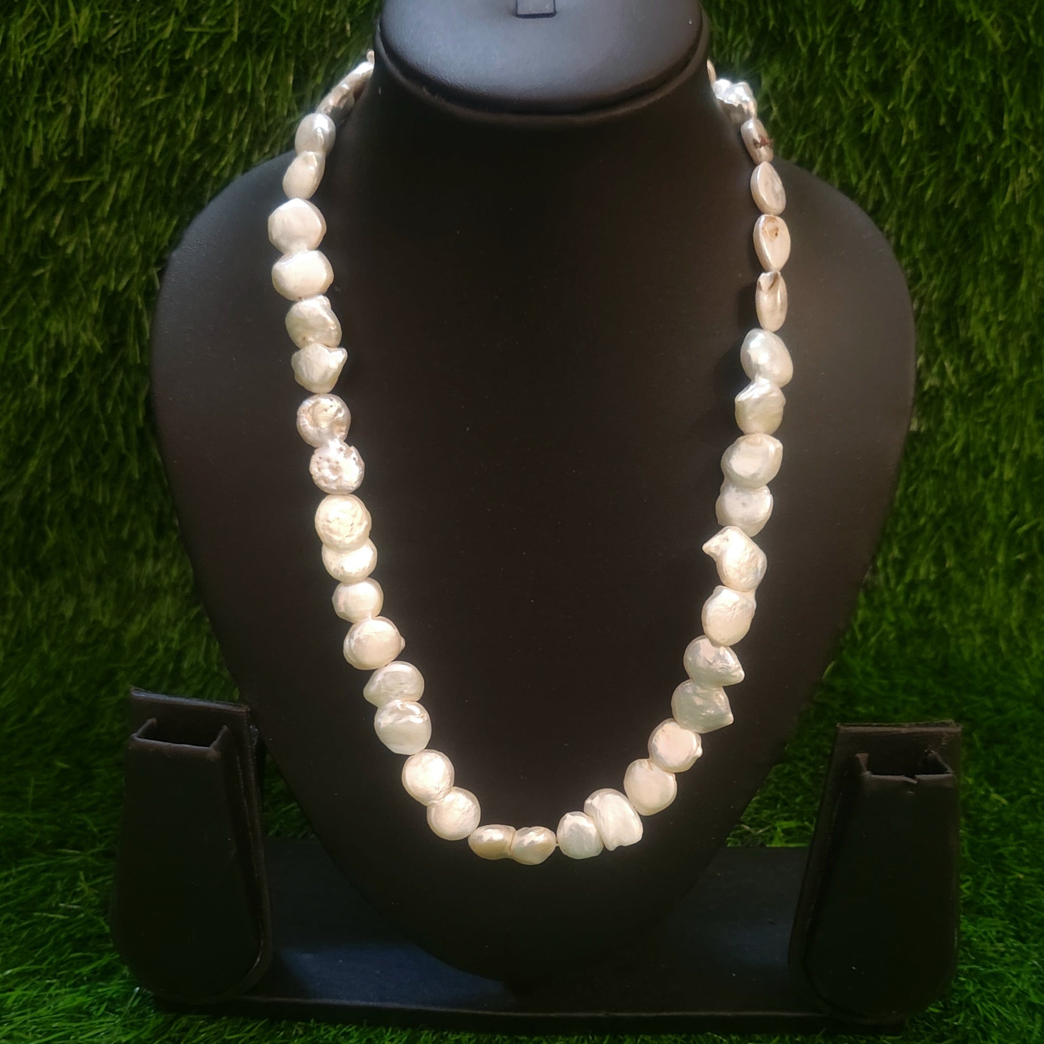 Pure pearl (Mother of pearls) chain