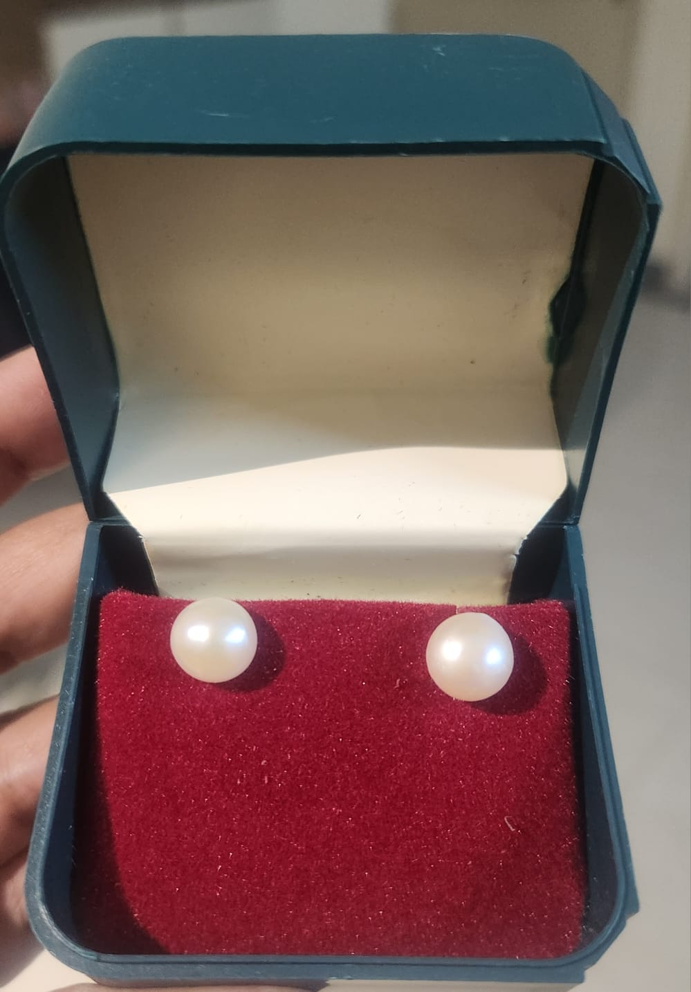 Rani pearl studs from Andaman and Nicobar Islands